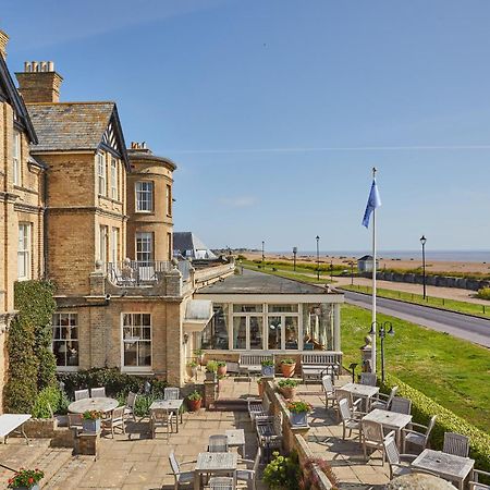Wentworth Hotel ออลบะระ ภายนอก รูปภาพ