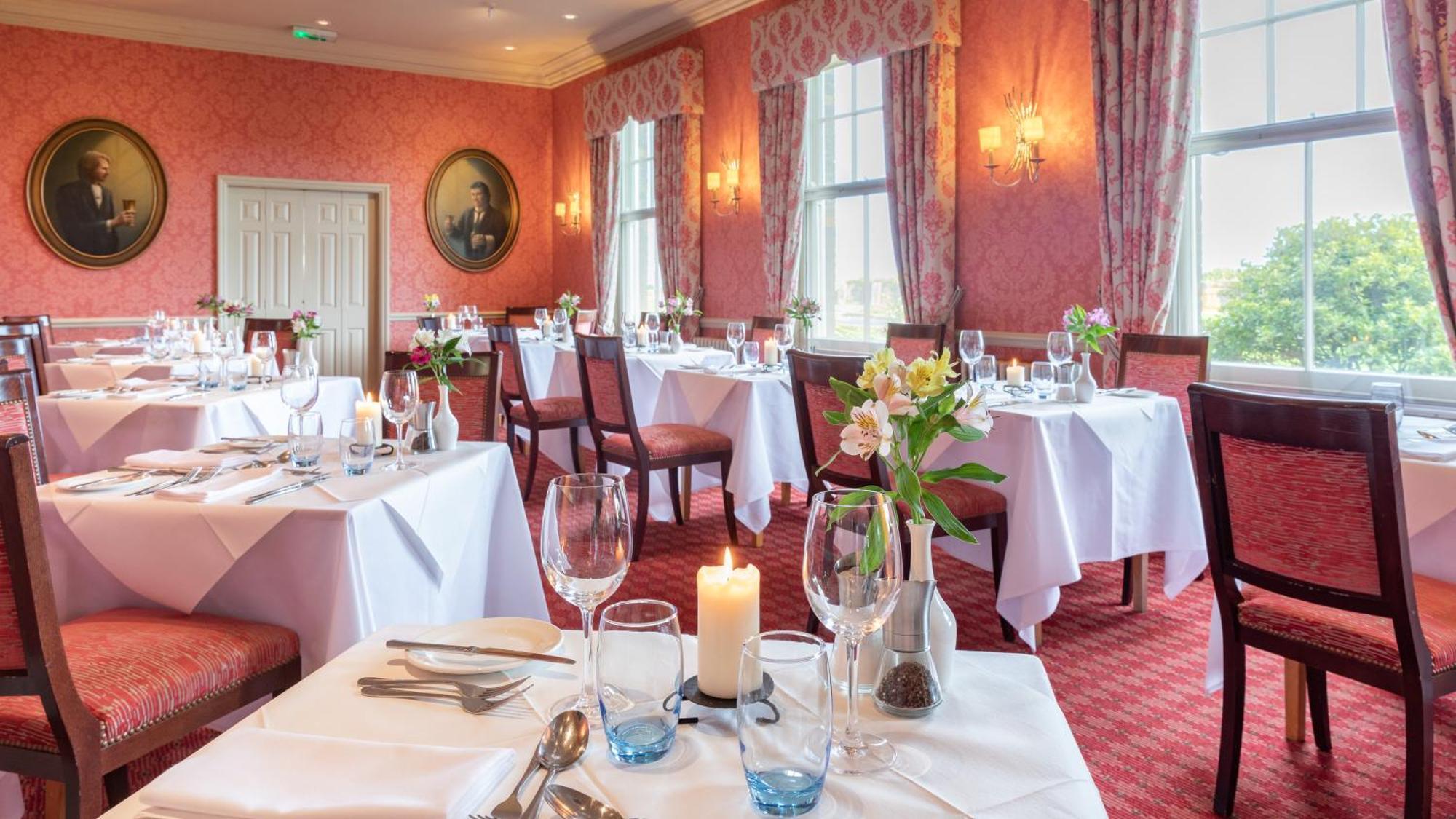Wentworth Hotel ออลบะระ ภายนอก รูปภาพ